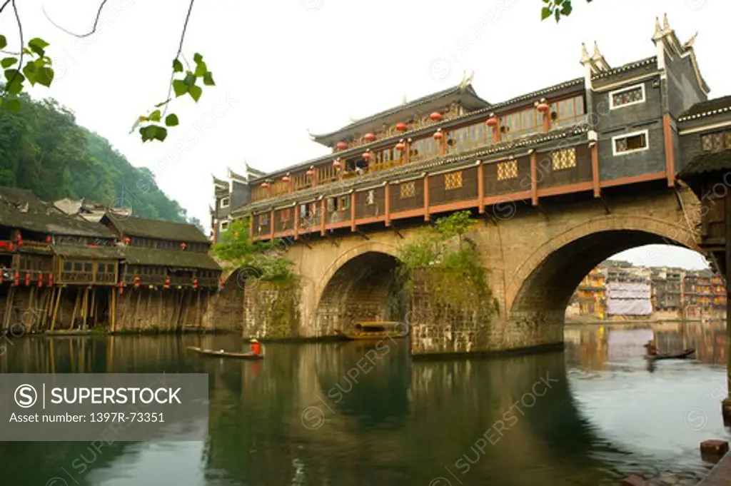 Pheonix Old City, Tuojiang River, Hongqiao Bridge, Phoenix County Province, Hunan Province, China, Asia