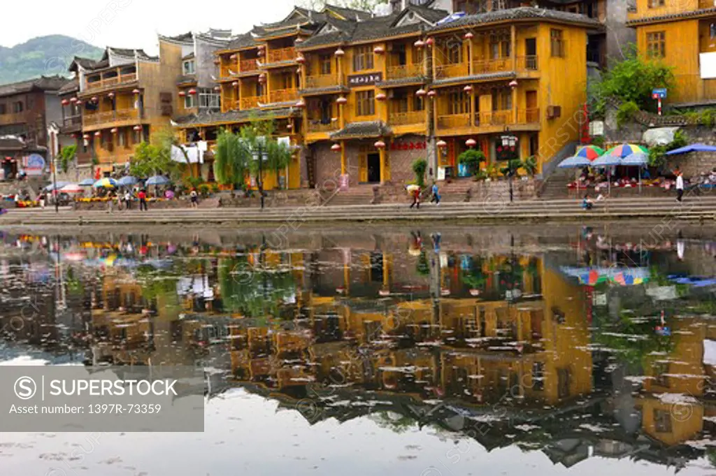 Pheonix Old City, Tuojiang River, Stilted Building, Phoenix County Province, Hunan Province, China, Asia