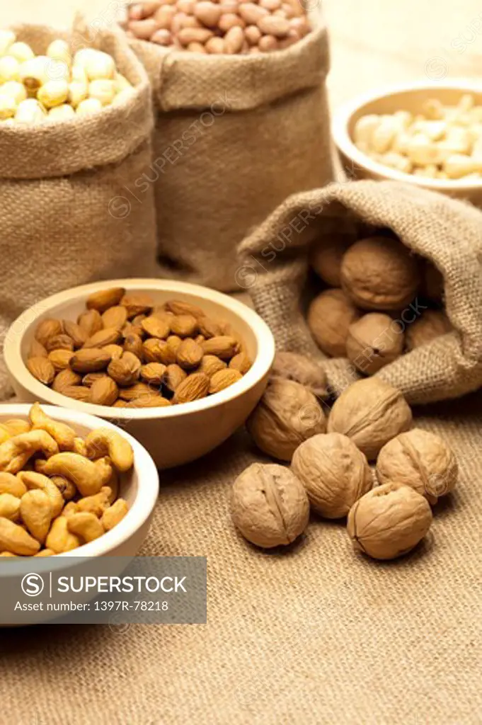 Walnut, Almond, Cashew Nut, Peanut, Lotus Seed