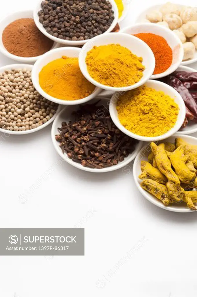 Spice, Turmeric powder, Chili Pepper, Curry Powder, Cinnamon, Curcuma, Clove, White Peppercorn, Black Peppercorn, Chickpea, Chili,