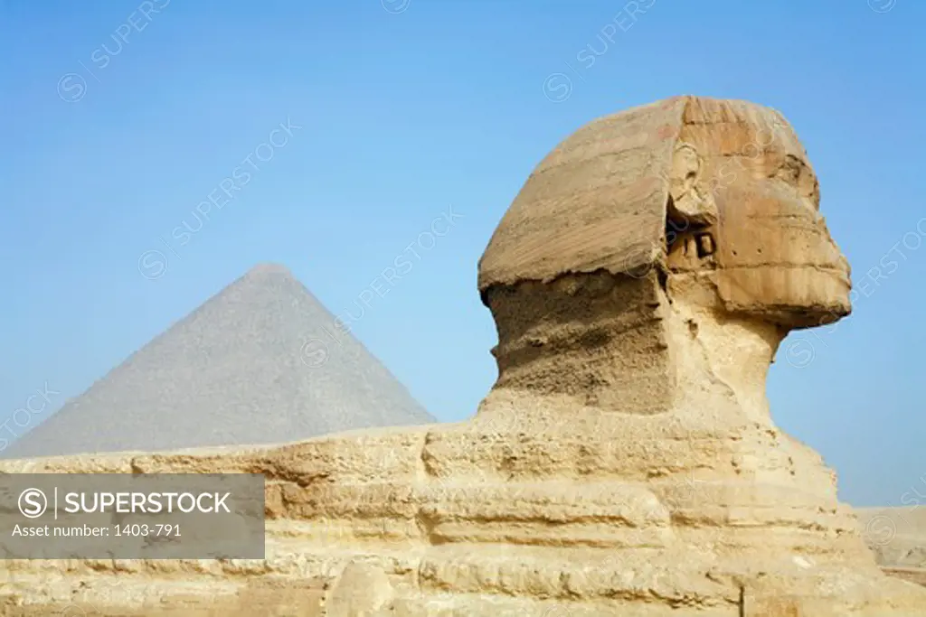 Egypt, Cairo, Giza, The Great Sphinx and Pyramid of Khufu