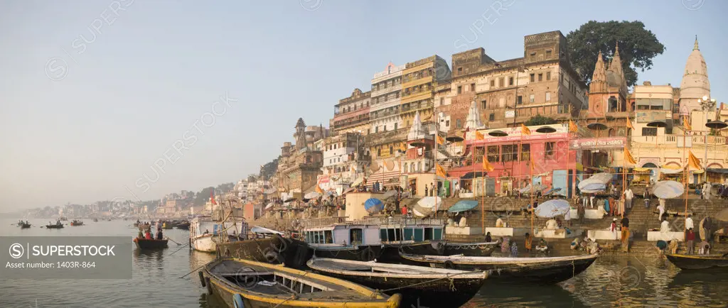 India, Uttar Pradesh, Varanasi, Panoramic view of Ganges riverfront