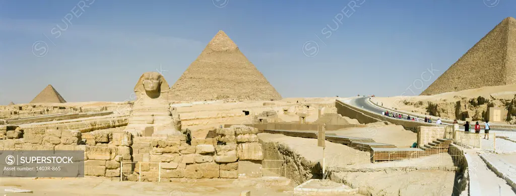 Egypt, Giza, Panoramic view of Great Sphinx and Pyramids of Khafre and Menkaure