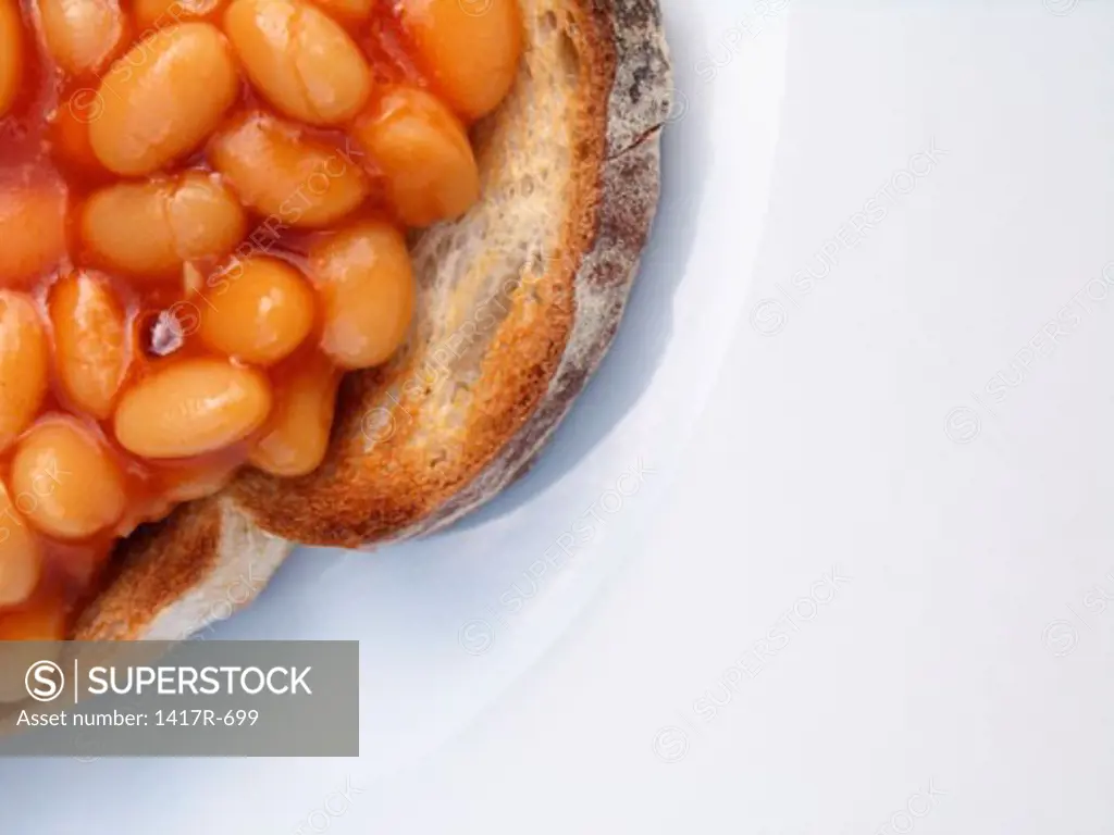 Close-up of baked beans on toast