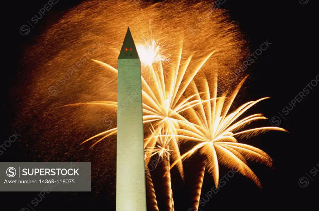 Washington Monument. 4th of July fireworks