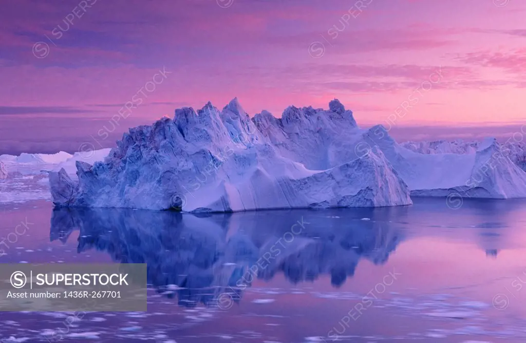 Iceberg in midnight sun, Ilulissat, Jakobshavn glacier, Disko Bay. Greenland