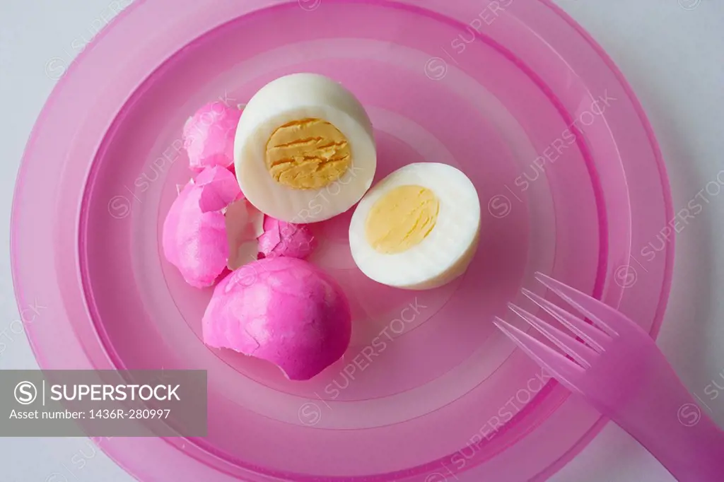 Plastic table set with egg
