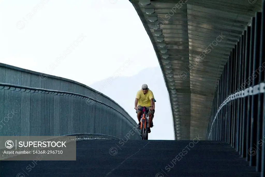 Bicycle path on Canada Line bridge over the Fraser River, Vancouver, BC, Canada