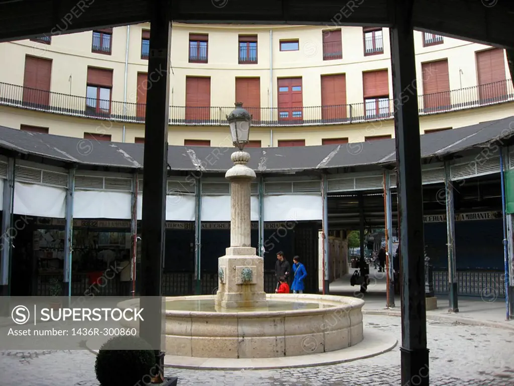 Plaza Redonda after the restoration, City of Valencia, Spain, Europe