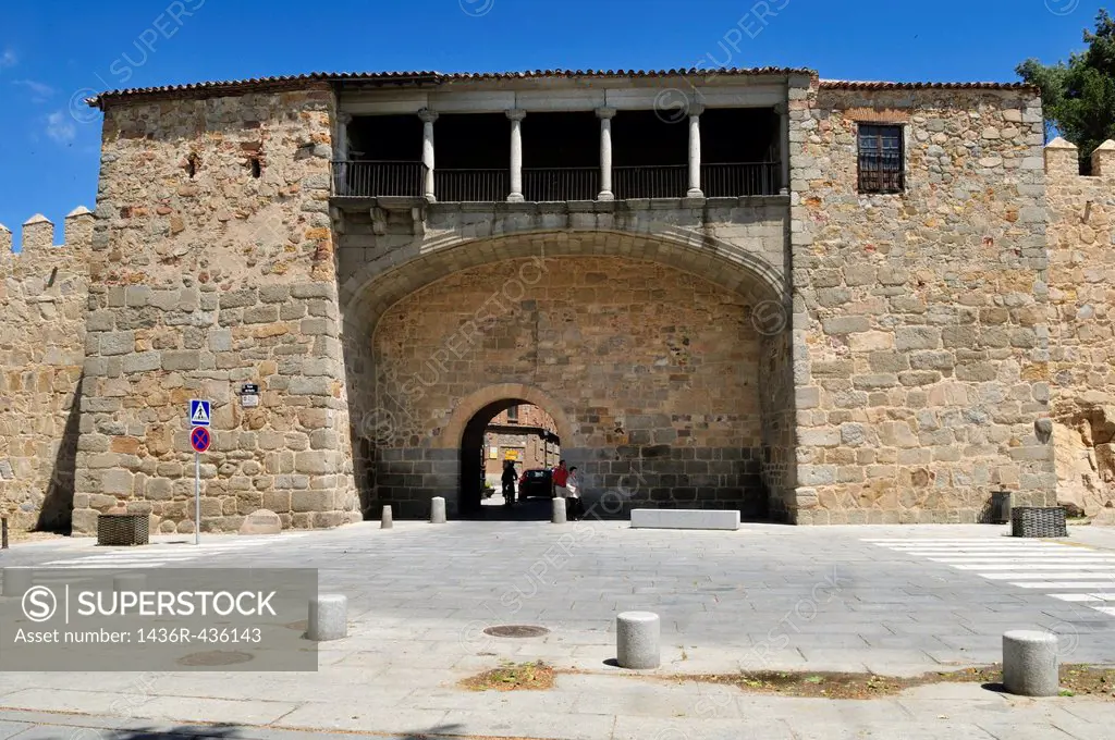 Puerta del Rastro, medieval city wall of Avila, Unesco World Heritage Site, Castile and Leon, Castilia y Leon, Spain, Europe