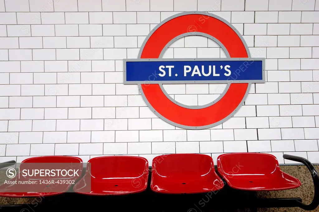 seats inside St Paul´s tube station, London, England, UK