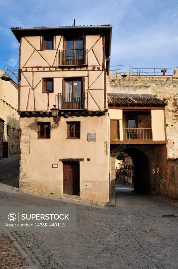 Europe, Spain, Castile and Leon, Castilla y Leon, Segovia, Unesco World Heritage Site, historic citygate