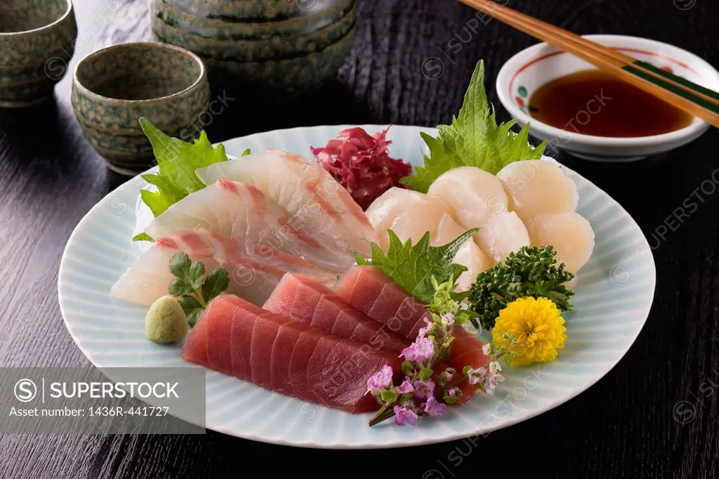 Three Assorted Sashimi, Lean Tuna, Sea Bream and Scallop