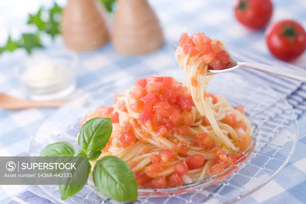 Cold Tomato Spaghetti