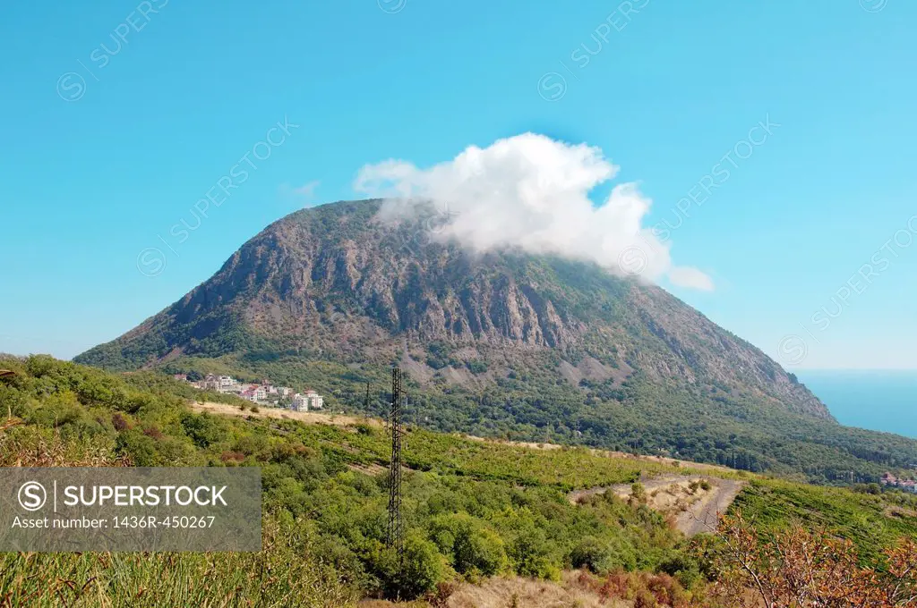 Ayu-Dag or Medved'-gora (Bear Mountain), Yalta, Crimea, Ukraine, Eastern Europe.