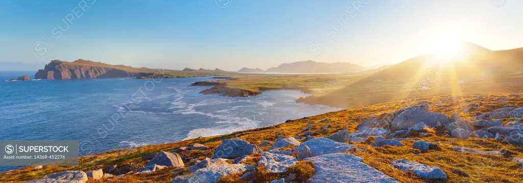 irish coastline on a clear early morning, location: dingle peninsula in co.kerry,western ireland,Waymont near Graigue,52.151437,-10.475927.