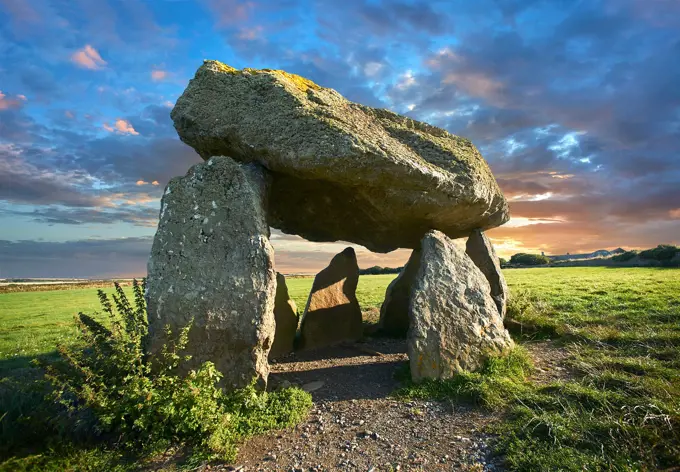 Carreg Samson or Samsonâ. . s Stone, a 5000 year old Neolithic dolmen burial chamber, near Abercastle, Pembroke, Wales.