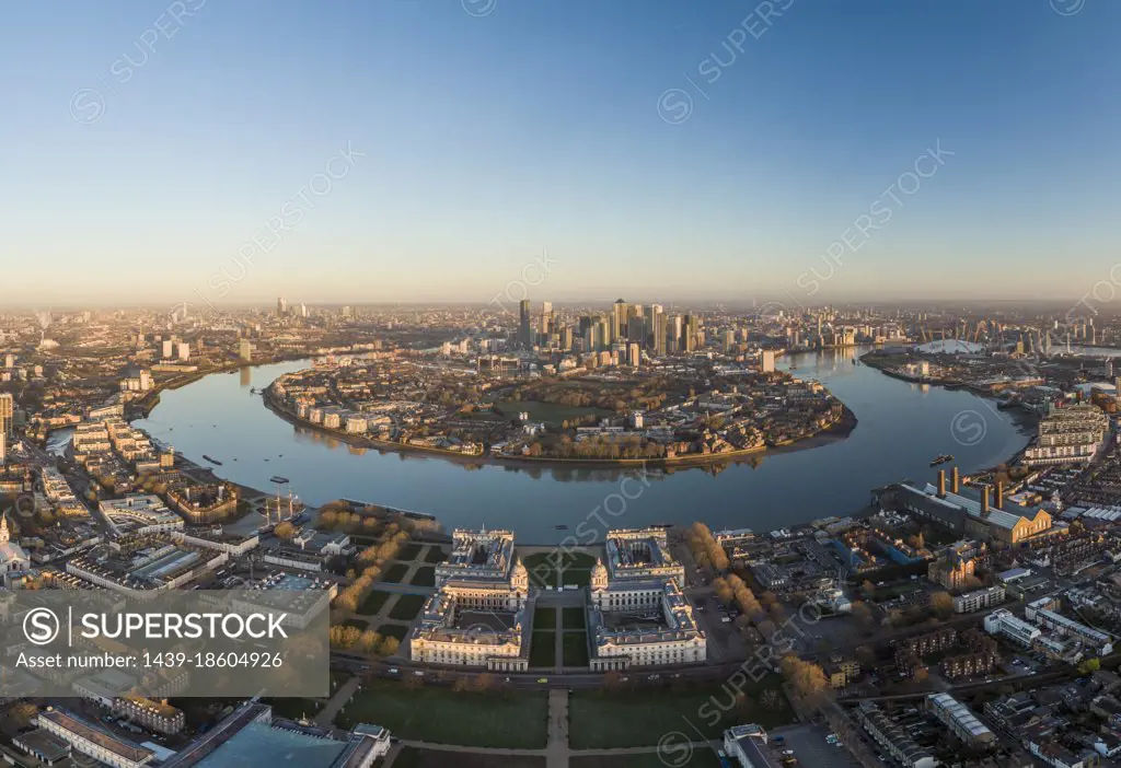 UK, London, Aerial view of Greenwich at dawn