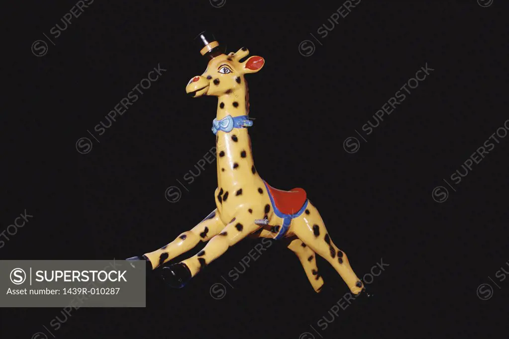 Giraffe toy ride for children
