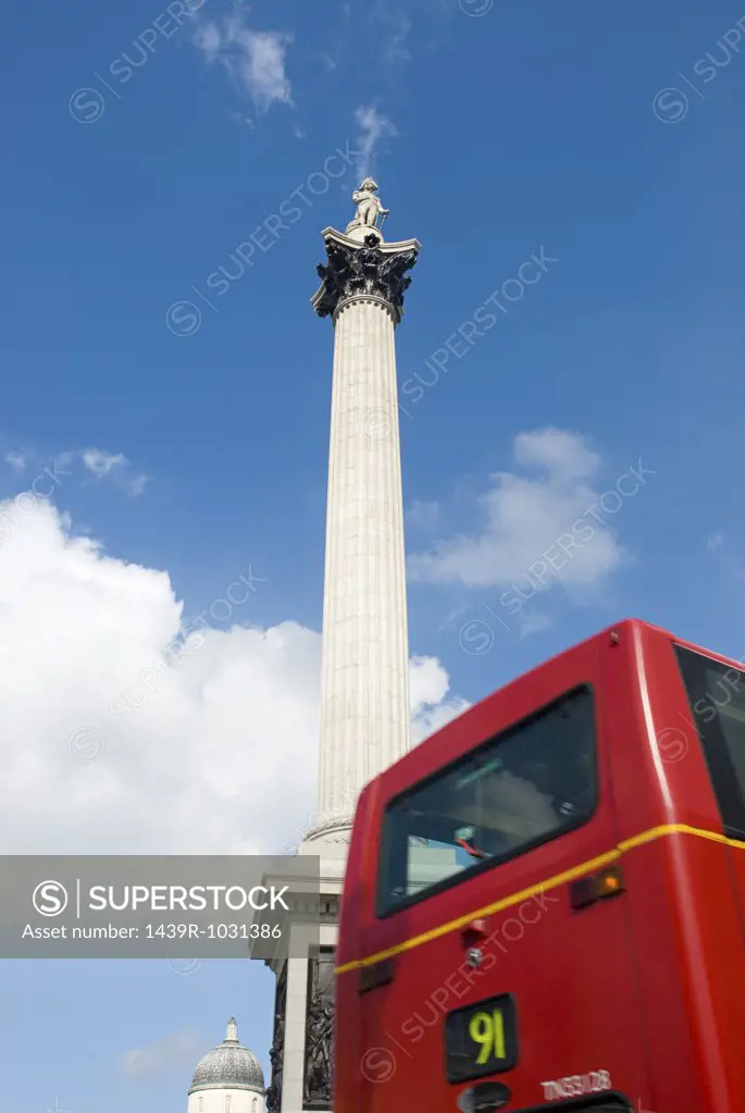 Bus passing nelsons column