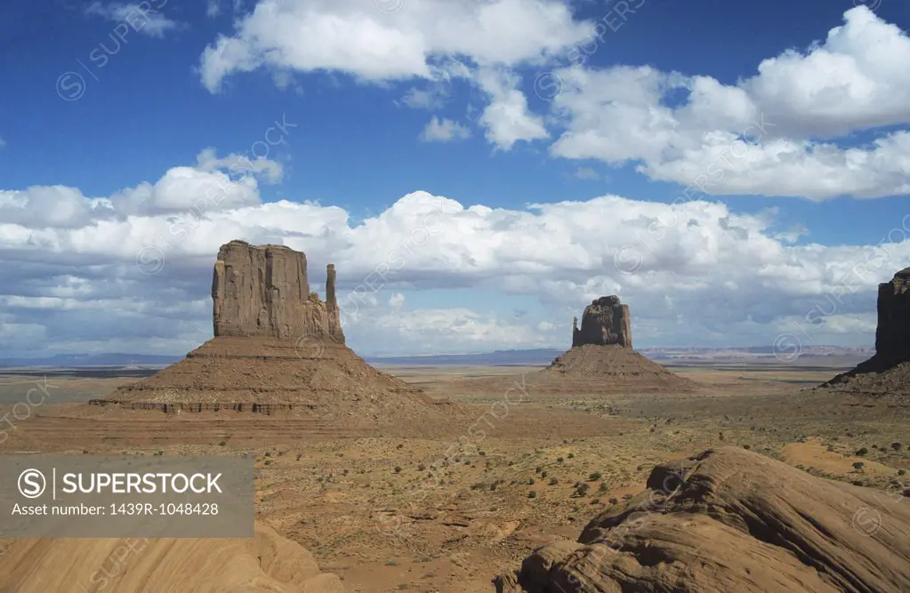The mittens in monument valley