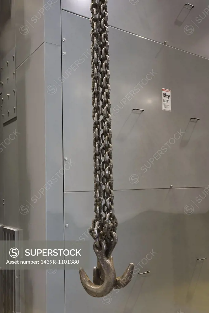 Hooks on chains