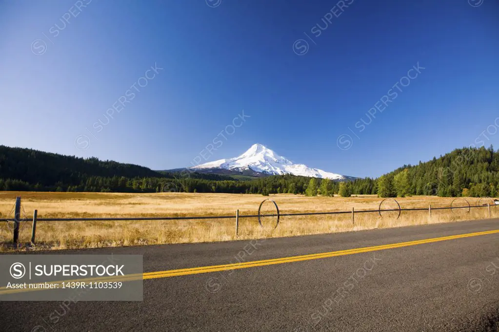 Mount hood from hood river valley