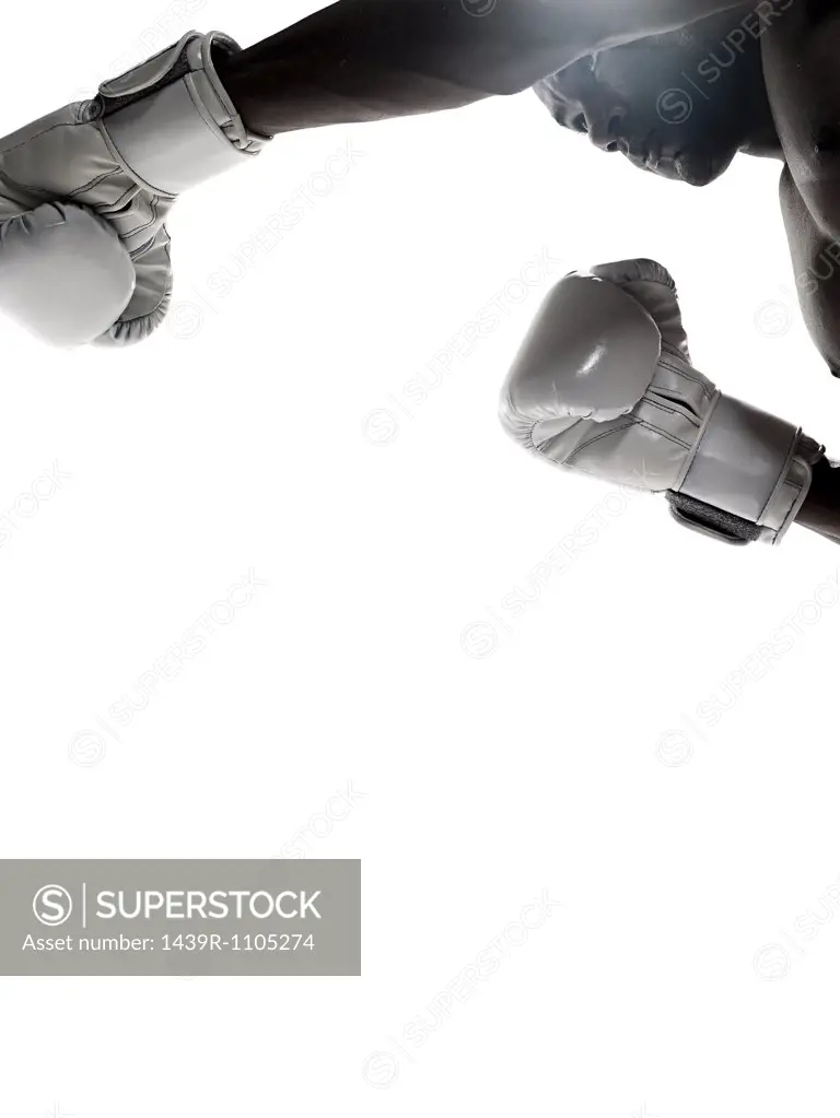 A man boxing