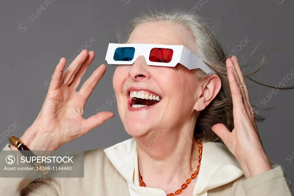 Senior woman wearing 3d glasses