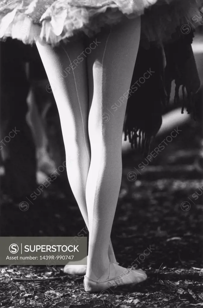 Legs of ballet dancer
