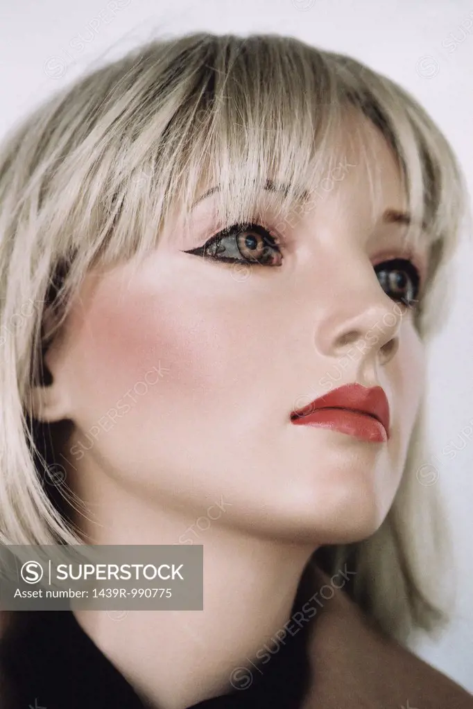 Female mannequin face