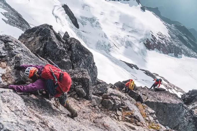 Climbers on Tantalus Traverse, a classic alpine traverse close to Squamish, British Columbia, Canada
