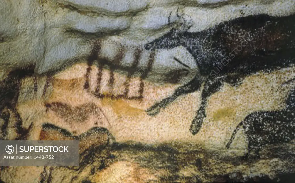 Lascaux Cave: Stag & Horse Artist Unknown  Rock painting Lascaux Caves, France