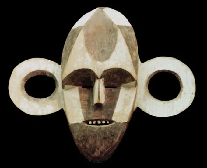 Pongdudu Mask, Boa, Democratic Republic of the Congo African Art Wood Koninklijk Museum voor Midden-Afrika, Tervuren, Belgium