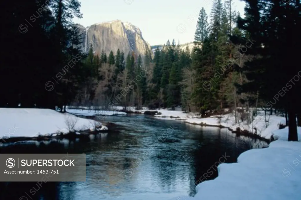 Yosemite FallsMerced RiverYosemite National ParkCalifornia, USA