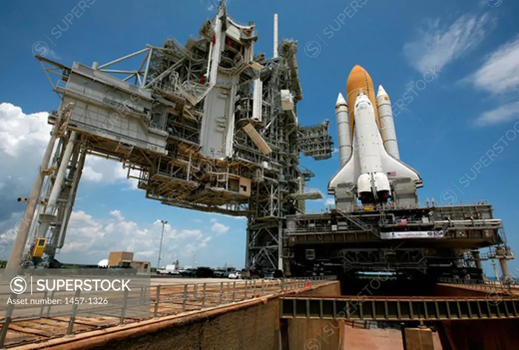 Space shuttle Discovery prepares for liftoff, NASA, Kennedy Space Center, Florida, USA