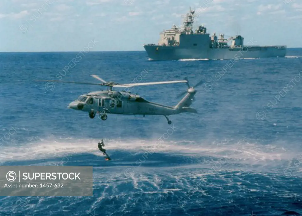 MH-60S Knight Hawk USS Oak Hill (LSD 51) US Navy