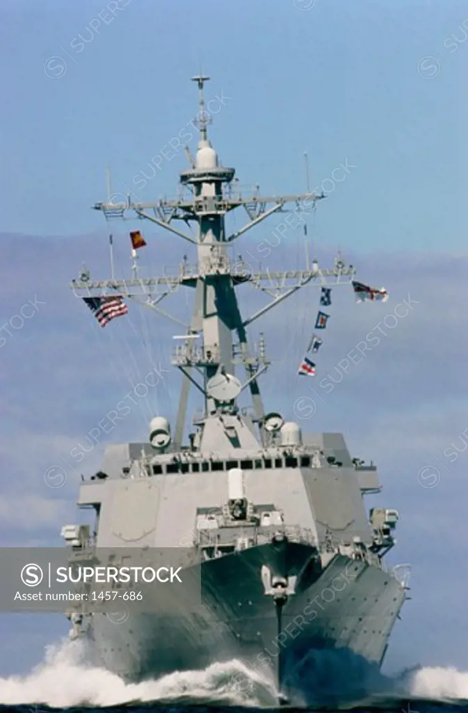 USS Winston S. Churchill (DDG 81) US Navy