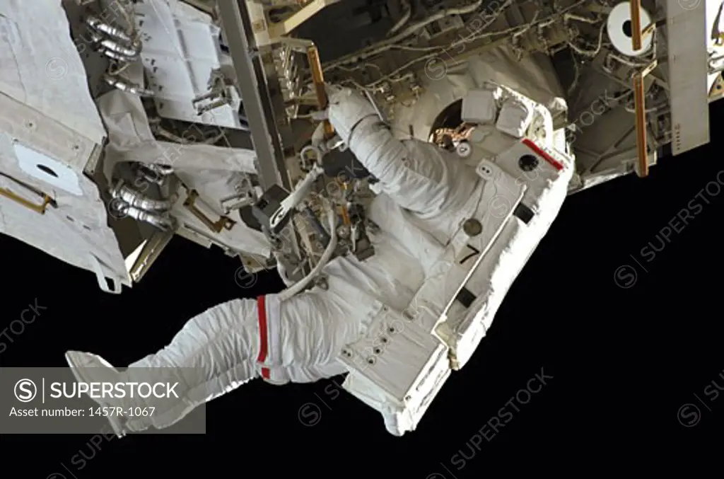 STS-114 Mission specialist representing Japan Aerospace Exploration Agency participating in the mission's third session of extravehicular activity