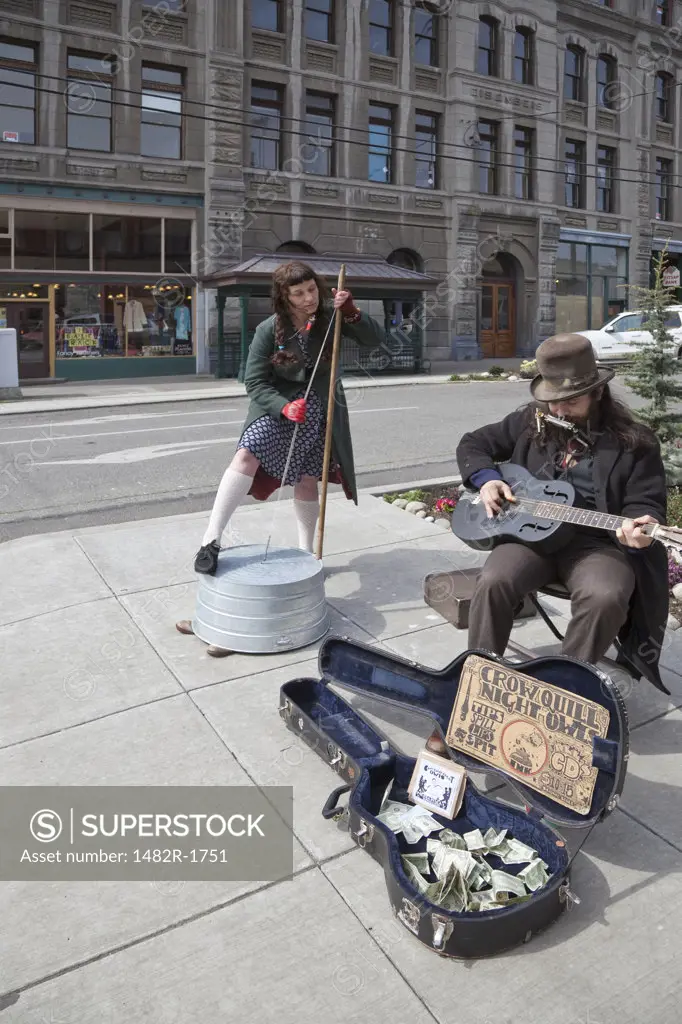 Street musicians playing music, Port Townsend, Washington State, USA