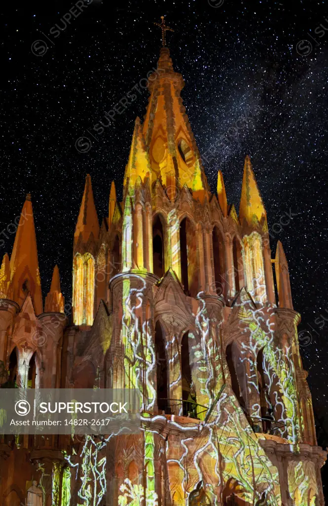 Mexico, Guanajuato, San Miguel de Allende, Laser Light Show on La Parroquia