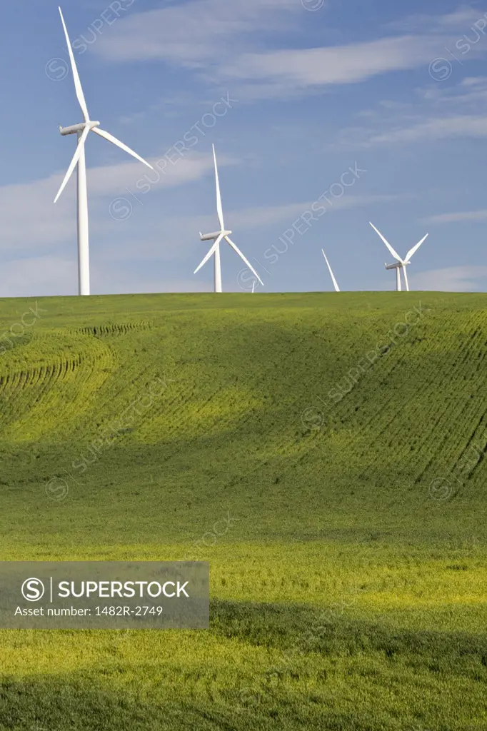 USA, Oregon, Wasco, Wind turbines