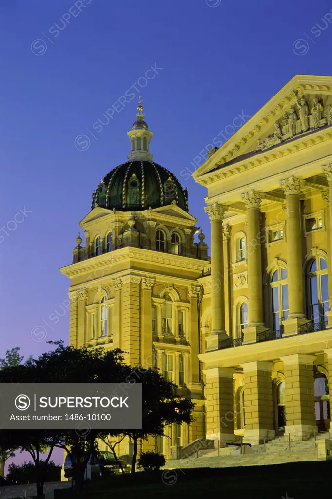 Low angle view of a government building at dusk, State Capitol, Des Moines, Iowa, USA