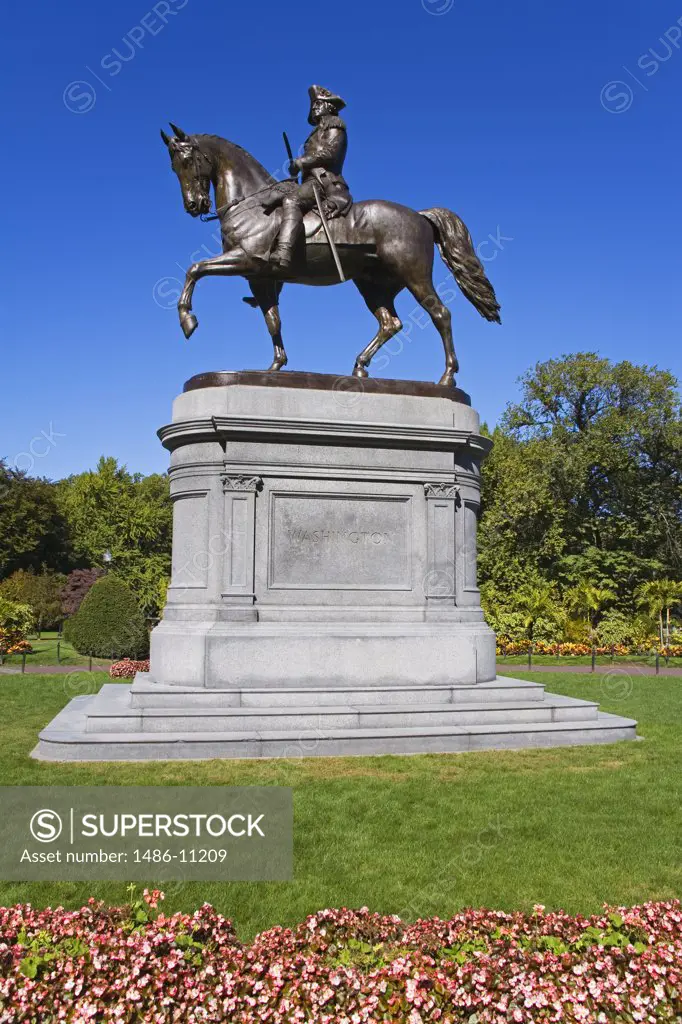 Low angle view of a statue in a park, George Washington Statue, Public Garden, Boston, Massachusetts, USA