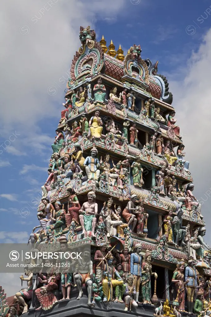 Low angle view of a temple, Sri Mariamman Temple, Chinatown, Singapore