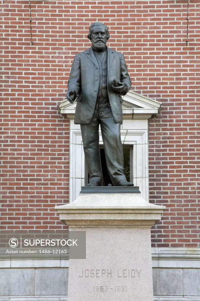 Statue in a museum, Joe Leidy Statue, Academy Of Natural Sciences, Logan Square, Philadelphia, Pennsylvania, USA