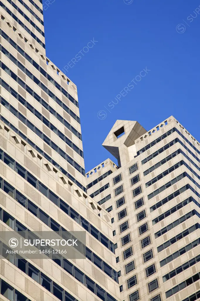 Low angle view of commercial buildings, One and Two Commerce Towers, Commerce Square, Center City, Philadelphia, Pennsylvania, USA