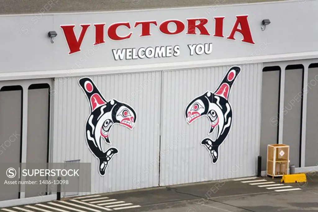 Canada, British Columbia, Vancouver Island, Victoria, Welcome sign at Cruise Ship Terminal