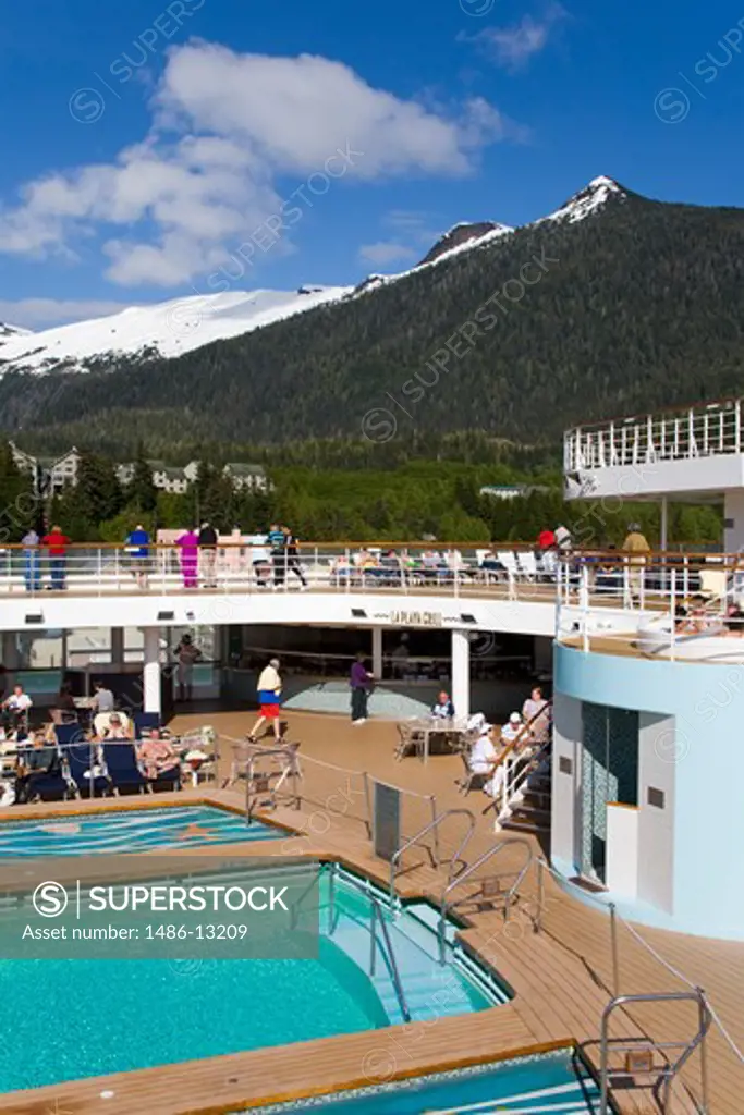Tourists at a cruise ship, Ketchikan, Alaska, USA
