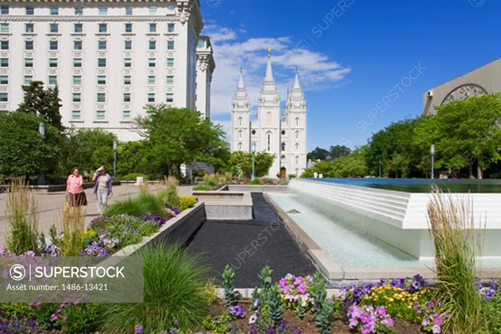 USA, Utah, Salt Lake City, Gardens on Temple Square